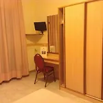 Otel Artemis 3*