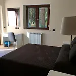 Artemis Hotel