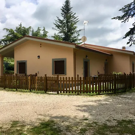 Artemis Hotel