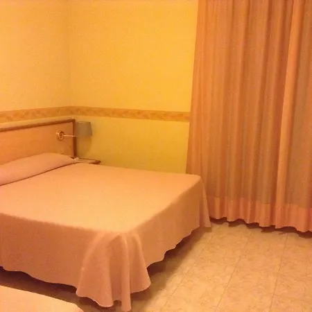 Artemis Hotel 3*
